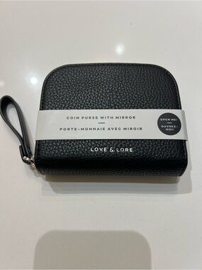 Love & Lore Black Pebbled Coin Purse with Mirror